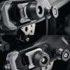 TRIUMPH TRIDENT 660 (21+ / TIGER 660 (22+ / DAYTONA 660 (24+ REAR FORK PROTECTOR EVOTECH PERFORMANCE – PRN015348